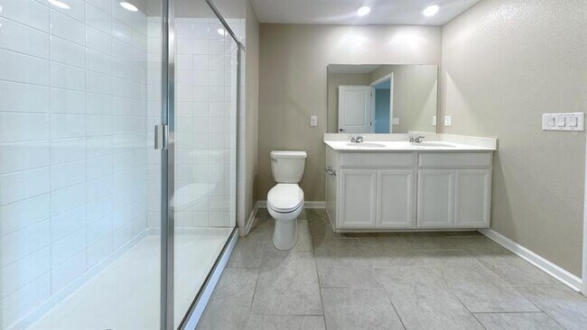 Building Photo - 272 Bergamot Lp