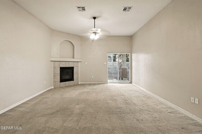 Building Photo - 12809 Tierra Alexis Dr