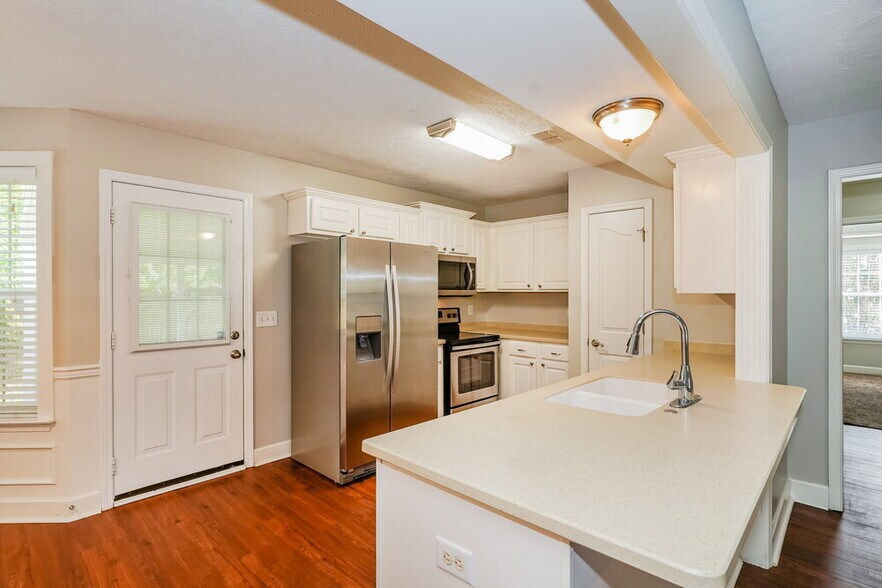 Building Photo - 2729 Westhaven Dr