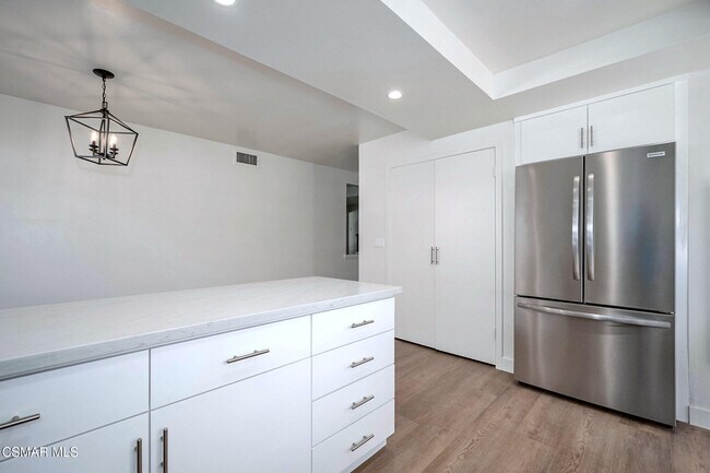 Building Photo - 1623 Elmsford Pl