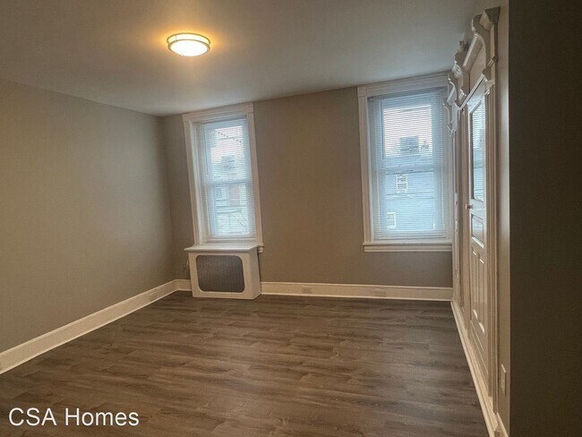 Building Photo - 3 br, 1.5 bath House - 952 S 8th St.