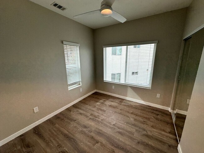 Building Photo - Brand New in 2025! (Lease out, pending sig...