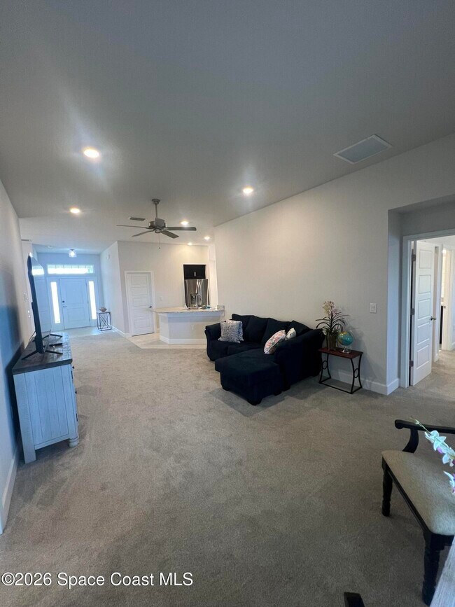 Building Photo - 1843 Middlebury Drive