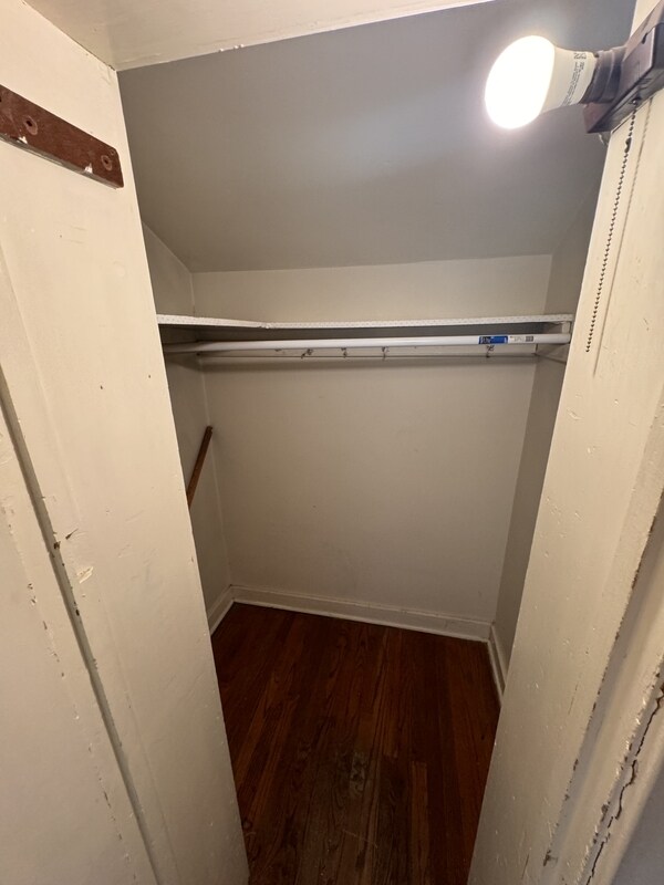 Building Photo - 121 E Gorham St