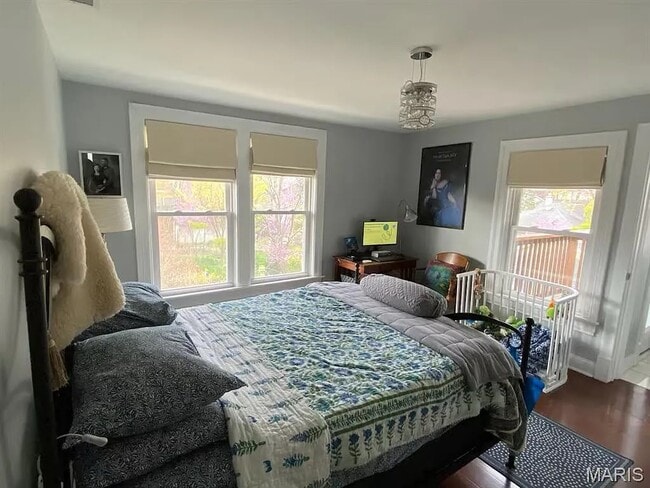 Building Photo - 439 Alma Ave