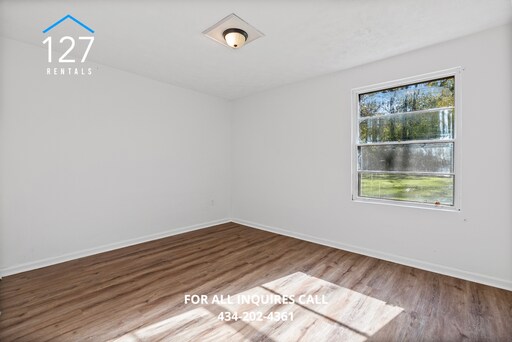 Building Photo - Newly Renovated 2 Bed / 1 Bath Apartment – Timberlake Area, Lynchburg VA