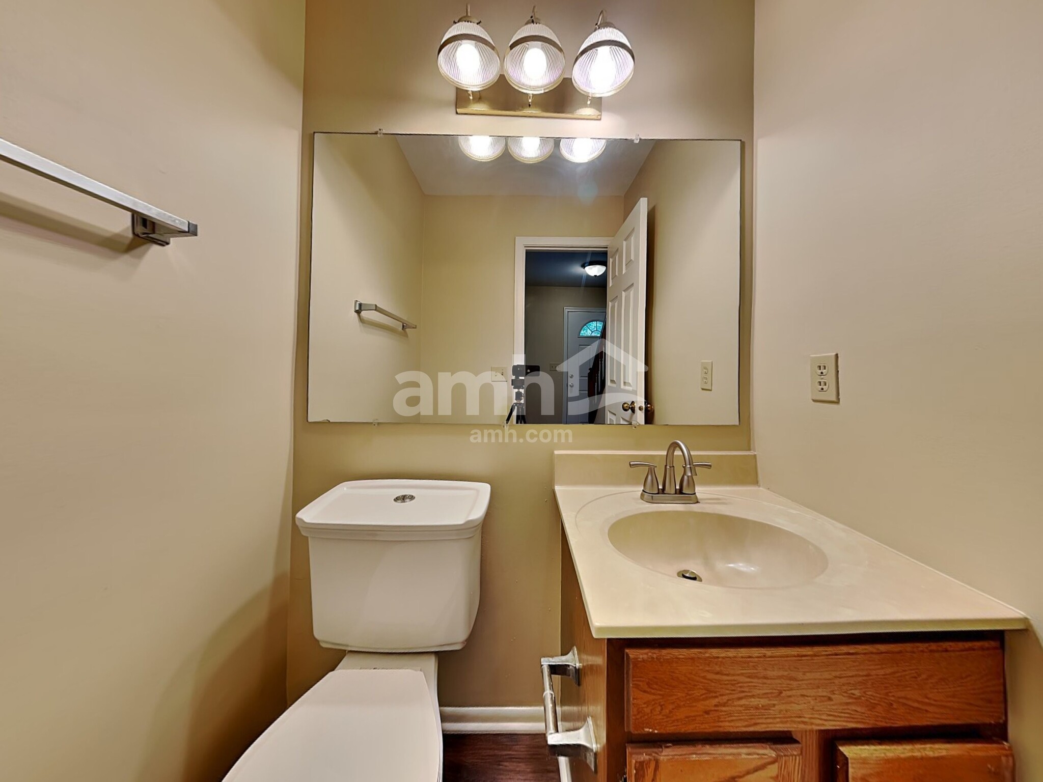 Building Photo - 3367 Woodlyn Hills Dr