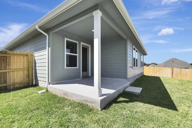 Building Photo - 1718 San Jacinto Dr