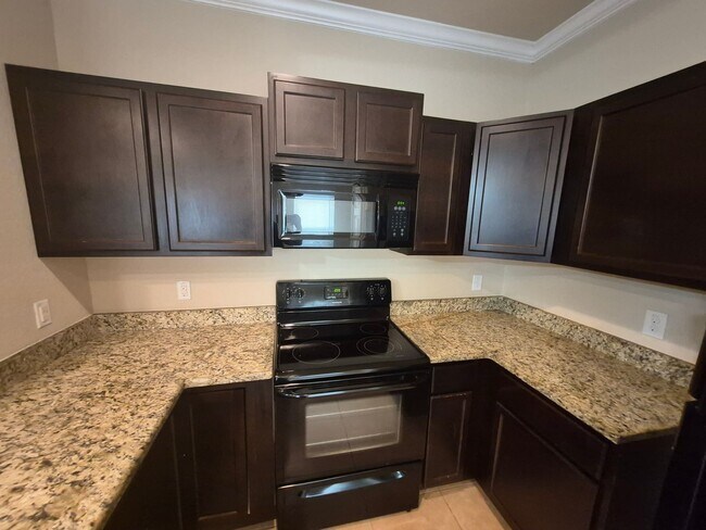 Building Photo - 6321 Attucks Ln