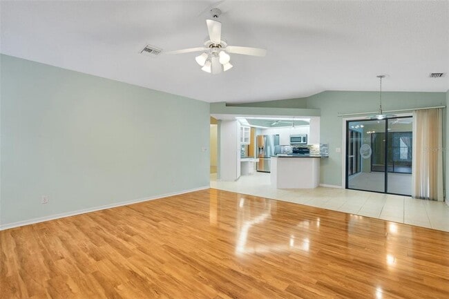 Building Photo - 3845 Garnet Dr