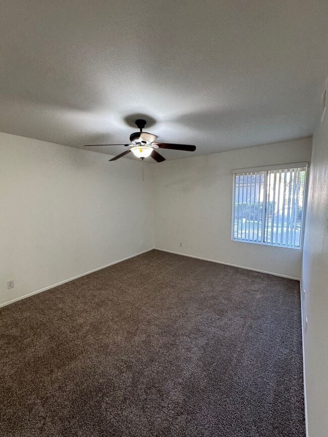 Building Photo - Orchard Lane Condo for Rent near the 101 F...