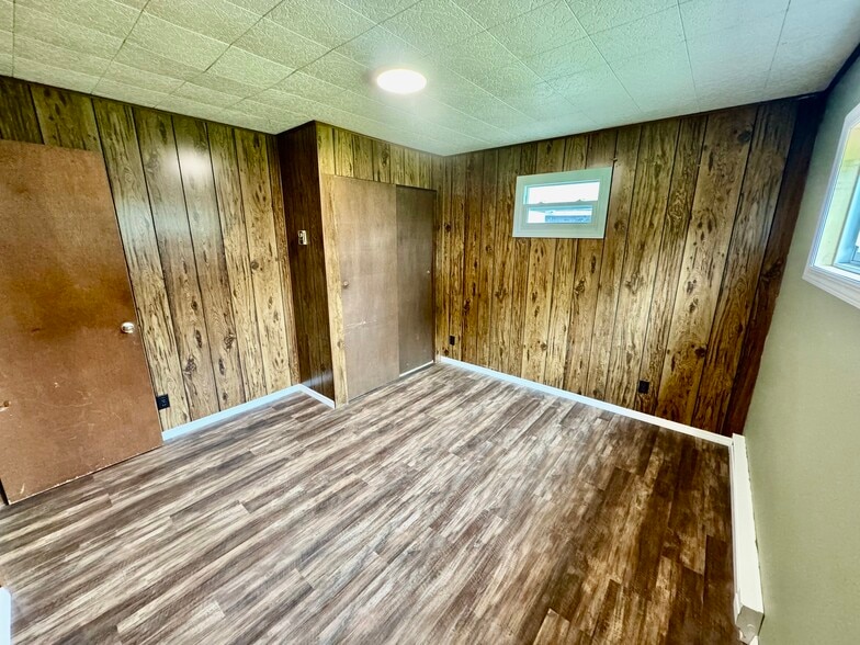 Building Photo - 11005 Cosby Manor Rd