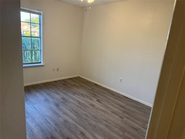 Building Photo - 500 Renee Dr