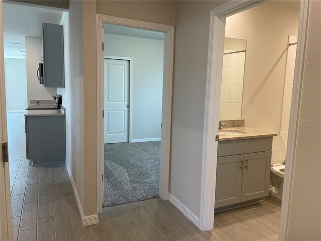 Building Photo - 3289 Fresno Pl