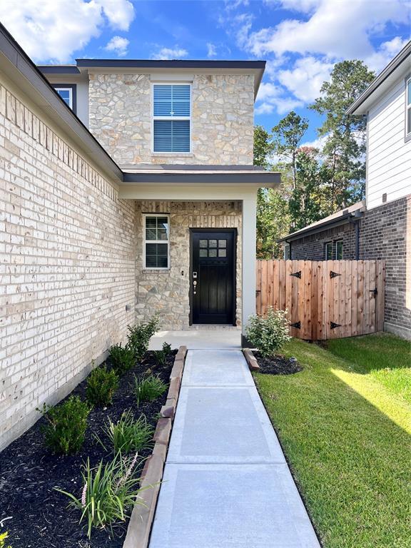 Building Photo - 7870 Alset Dr