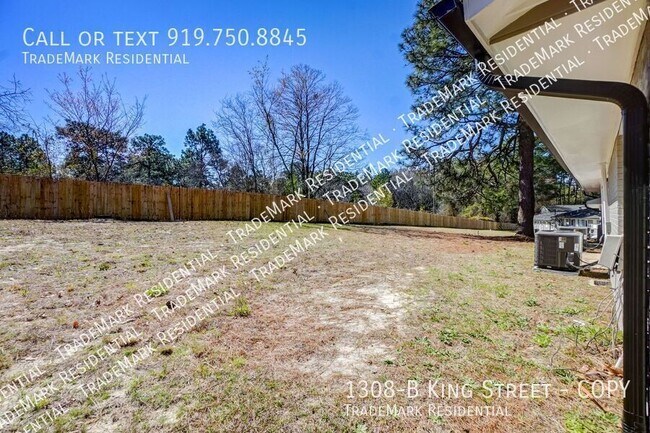 Building Photo - 1308 King St