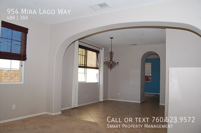 Building Photo - 954 Mira Lago Way