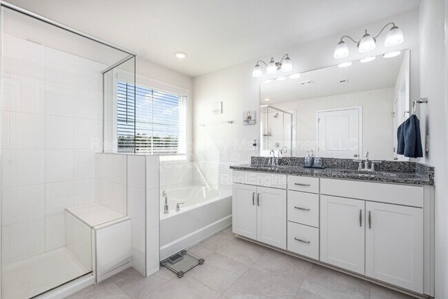 Building Photo - 7901 Iron Rd