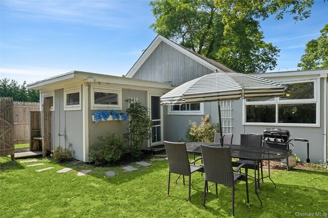 Building Photo - 36 Lamb Ave
