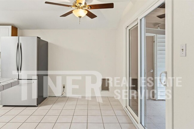 Building Photo - 6824 Linda Sue Way