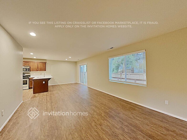 Building Photo - 12804 81 Ave Ct E