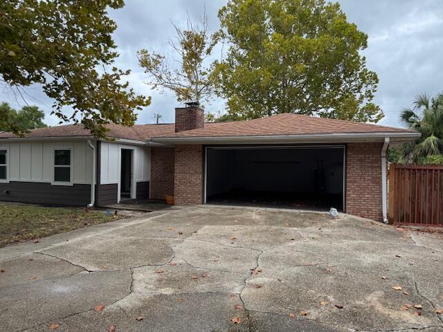 Building Photo - 712 Elise Ln