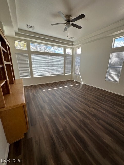 Building Photo - 10729 Shackleton Dr