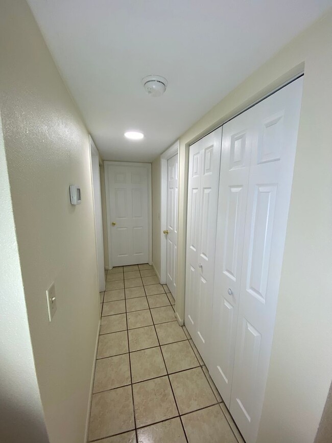 Building Photo - Two bedroom two bath First floor condo in ...