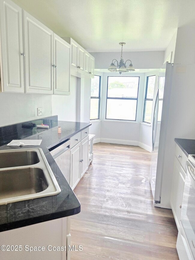 Building Photo - 1219 Meissen Ave NW