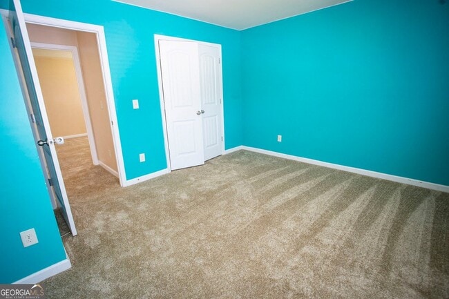 Building Photo - 141 Westin Way