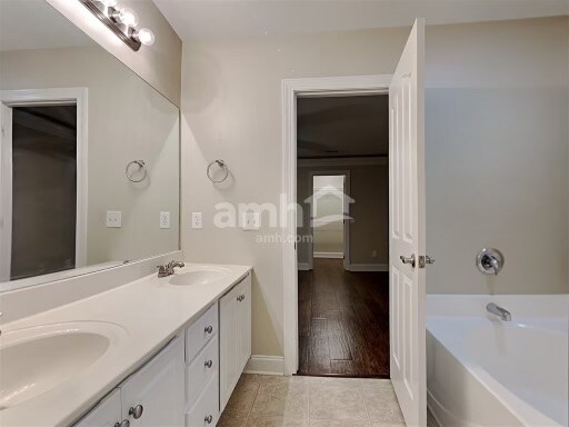 Building Photo - 3930 Pheasant Run Trce