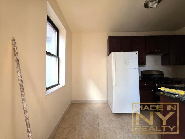 Building Photo - 1 bedroom in REGO PARK NY 11374