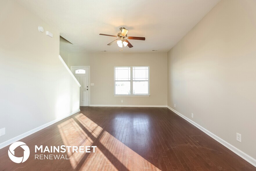 Building Photo - 1309 Halverson Dr