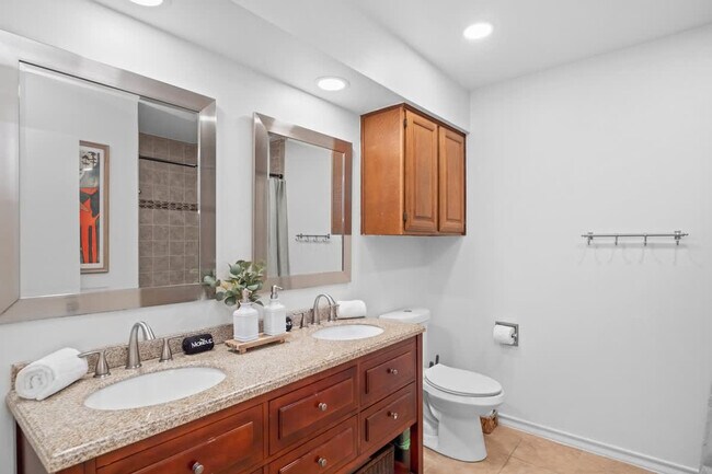 Building Photo - 13702 Yellow Oak Cir