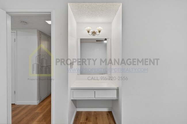 Building Photo - 8973 El Mirador Dr