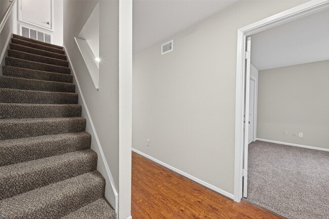 Building Photo - 1114 Augusta Dr