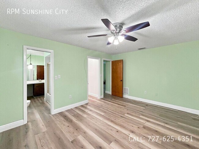 Building Photo - 12829 109th St