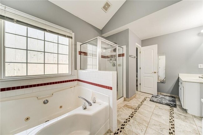 Building Photo - 2847 Lowe Ct