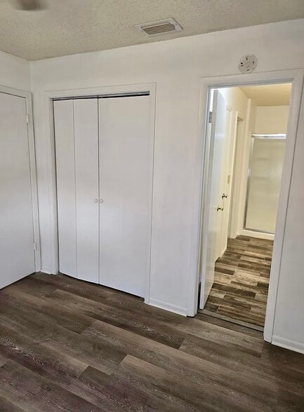 Building Photo - 1600 Big Tree Rd