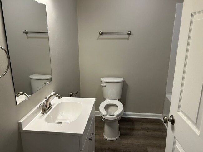 Building Photo - 2707 Patrick Ave