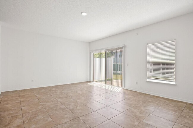 Building Photo - 3252 Brookasher Dr