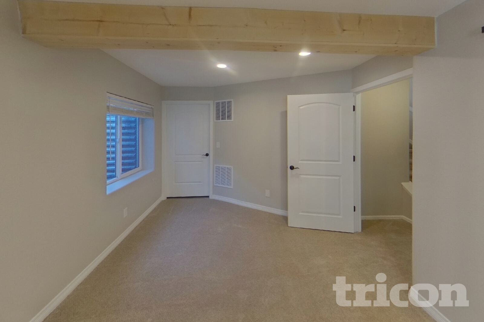 Building Photo - 6227 San Mateo Dr