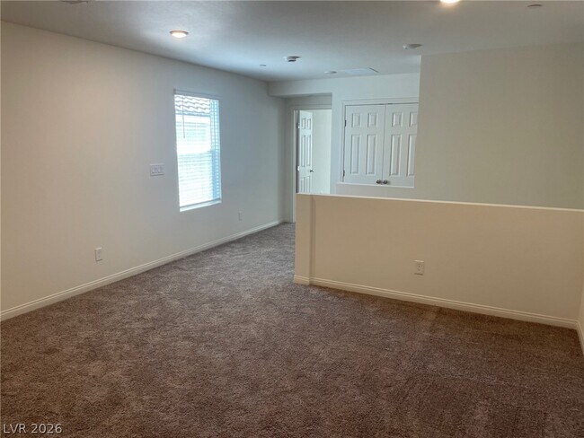 Building Photo - 10861 River Jct Ave