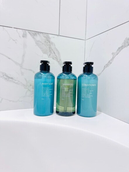 Building Photo - 9268 Vintage Hills Way