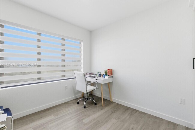 Building Photo - 26122 SW 145th ct