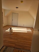 Building Photo - 34 Park St