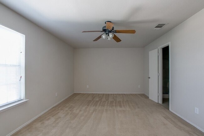 Building Photo - 3920 Malibu Sun Dr