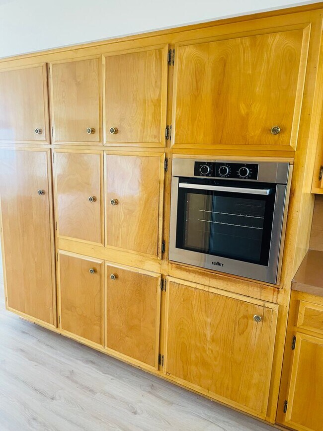 Building Photo - Three bedroom home in The Heights area of Morro Bay