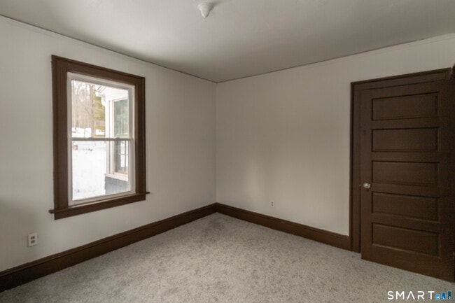 Building Photo - 63 Main St