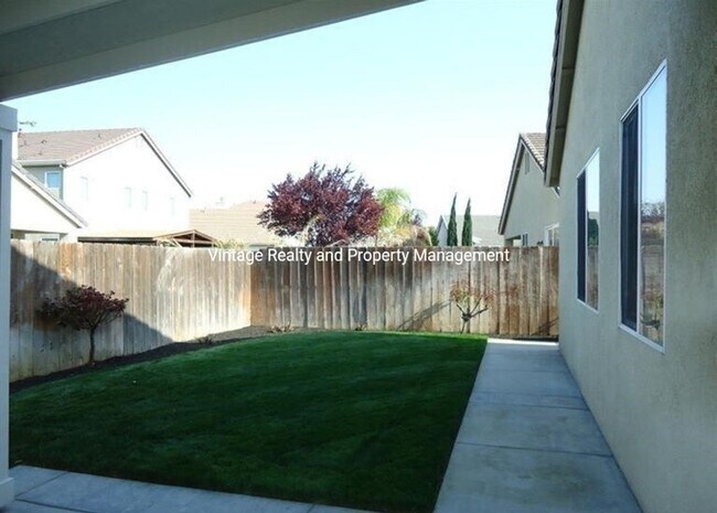 Building Photo - 1473 Swallow Tail Ln